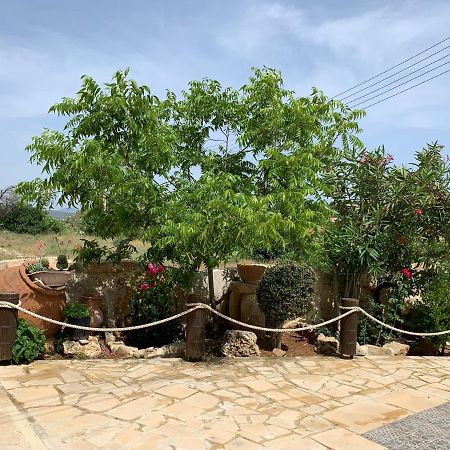 Lofou Traditional House المظهر الخارجي الصورة