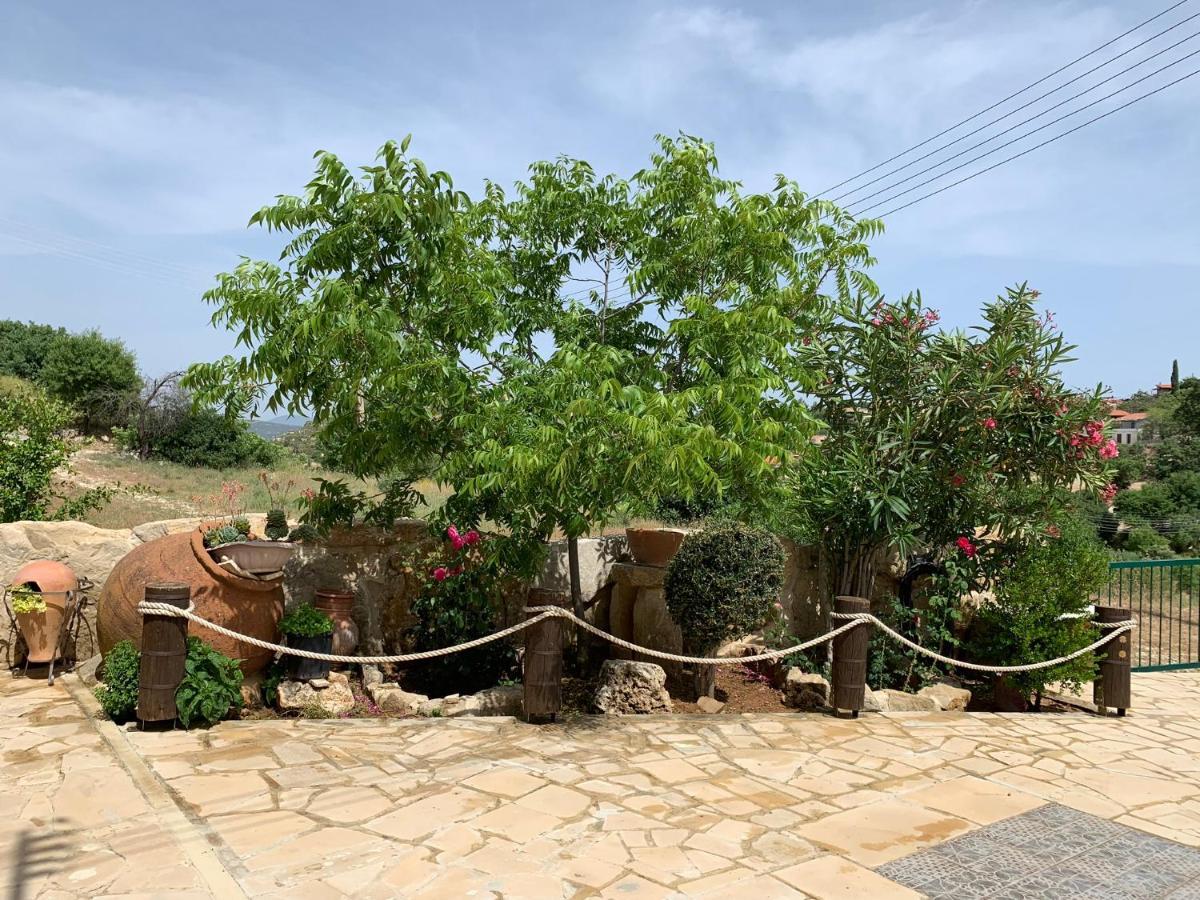 Lofou Traditional House المظهر الخارجي الصورة
